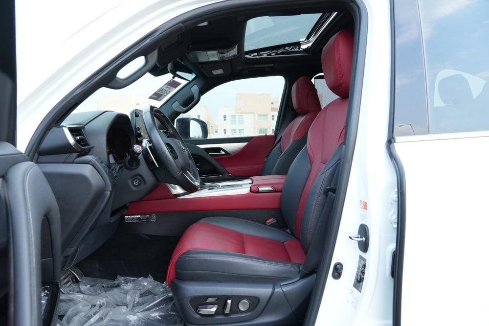 Lexus LX600 SUV Model 2024, C-11350 - 6