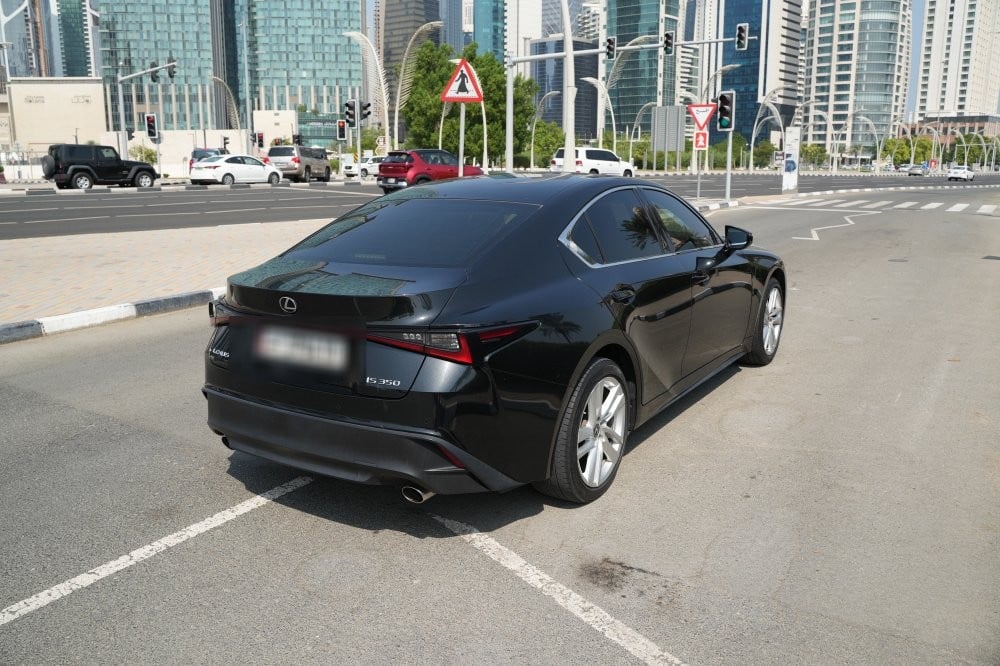 Lexus IS 350 Model 2022, Y-16103 - 5