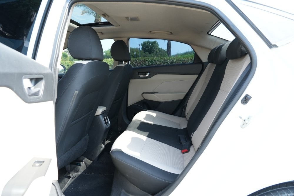 Hyundai Accent Model 2023, Y-16108 - 8