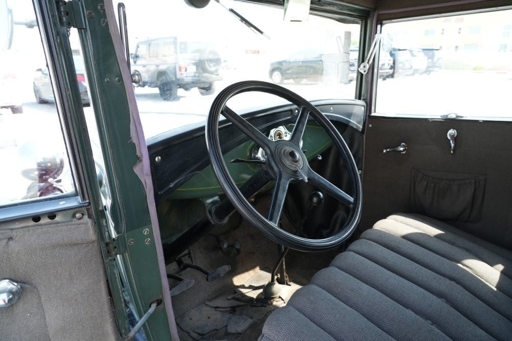 Ford Classic SUV Model 1930, C-11353 - 9