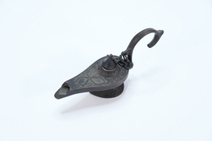 Pair of Traditional Metal Lamps - 4