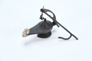 Pair of Traditional Metal Lamps - 6