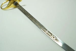 A Luxurious Sword Engraved With The Emblem Of The Republic Of Iraq - 7