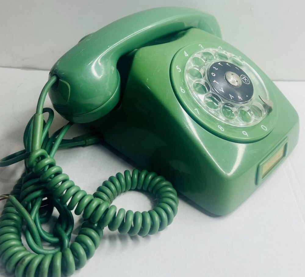 Old Green Rotary Telephone - 3