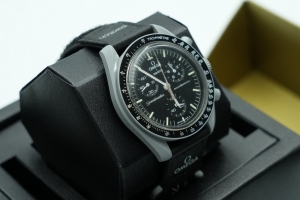 Omega Swatch Watch  - 7