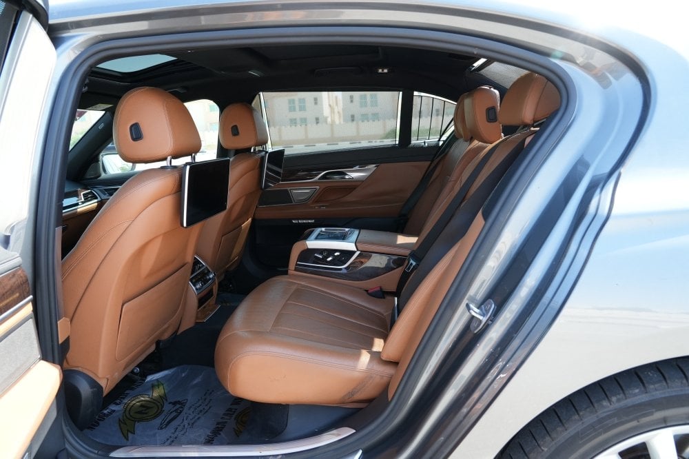 BMW 730 LI Sedan Model 2017, C-11163 - 7