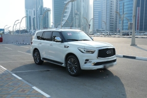 إنفينيتي QX 80 موديل 2018، Y-15764 - 2