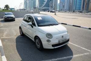 فيات 500 موديل 2011، Y-15779 - 2