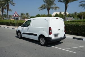 سيتروين بنجو موديل 2015، Y-15784 - 4