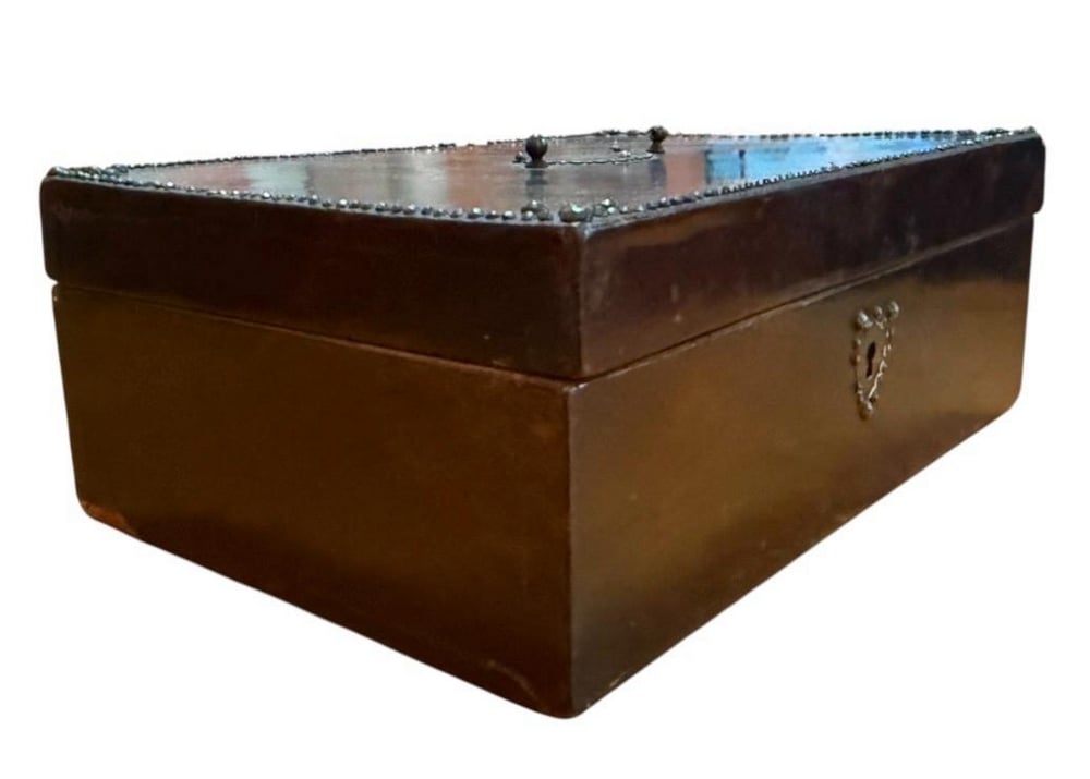 Antique Wooden Jewelry And Souvenir Box - 3