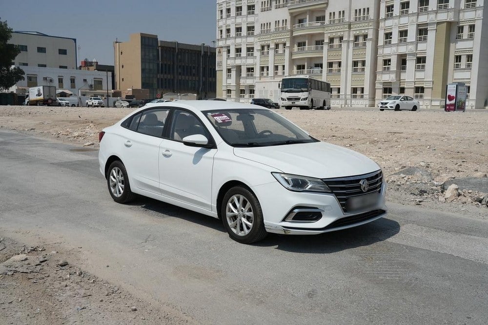 إم جي 5 سيدان موديل 2022، C-11126 - 2