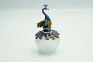 زجاجة عطر زجاجية مطفية بسعة 40 مل فارغة، عتيقة وبتصميم ديكور الطاووس - 2