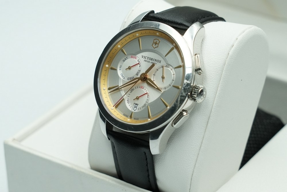 Victorinox Watch - 3