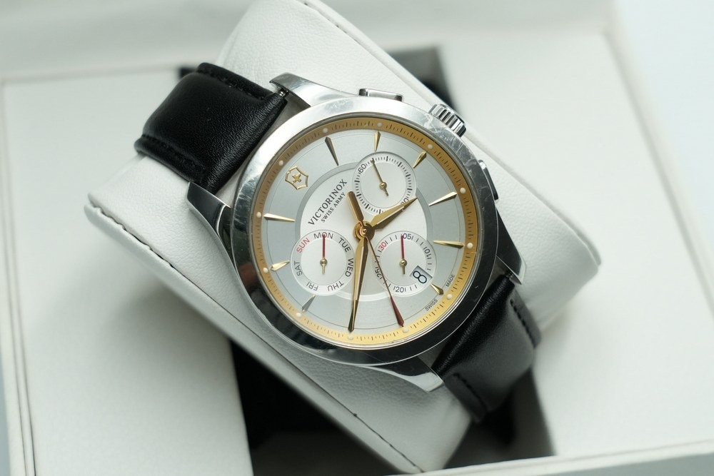 Victorinox Watch - 5
