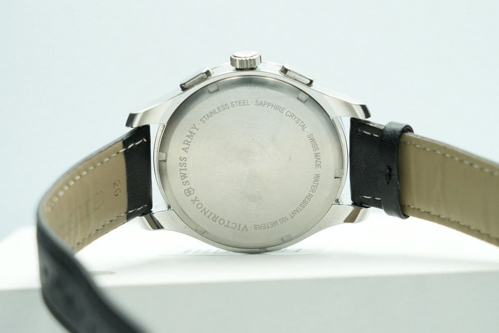 Victorinox Watch - 8