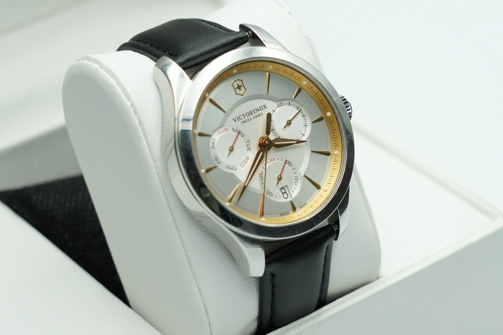 Victorinox Watch - 4