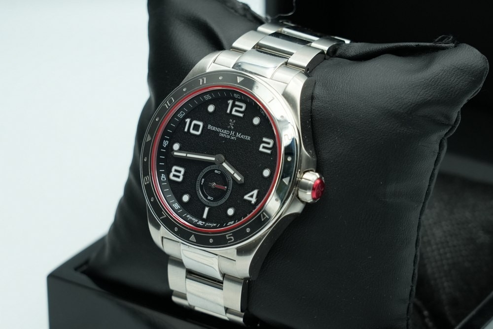 Bernhard H Mayer Depuis Watch  - 5