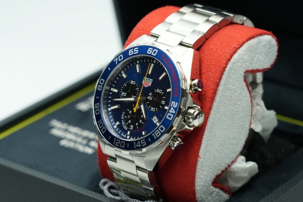 Tag Heuer Watch - 3 - 4