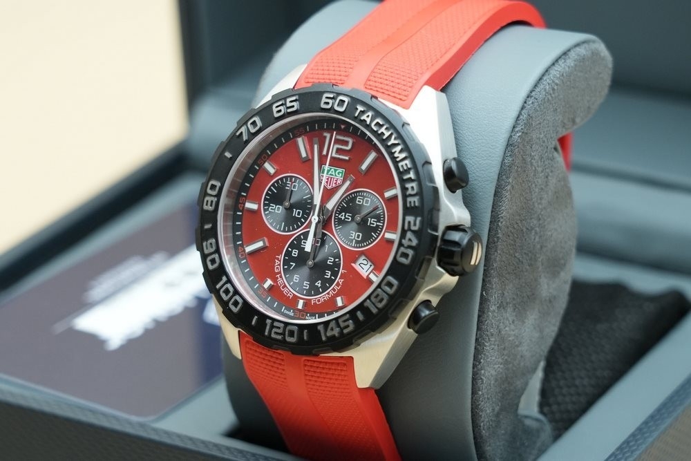 Tag Heuer Watch - 4 - 5
