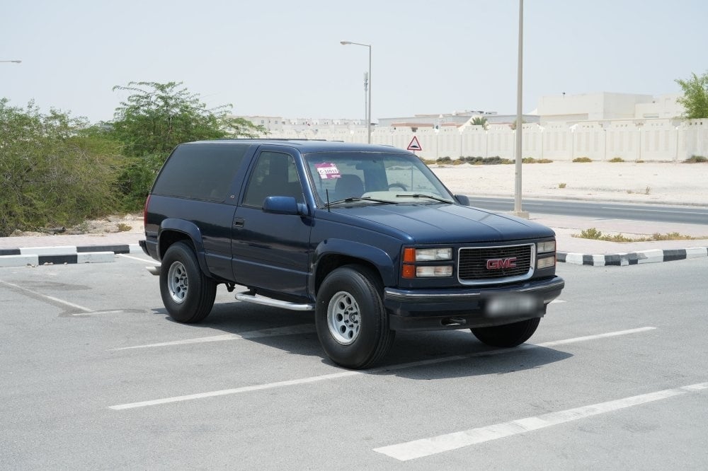 GMC Yukon SUV Model 1995, C-11186 - 2