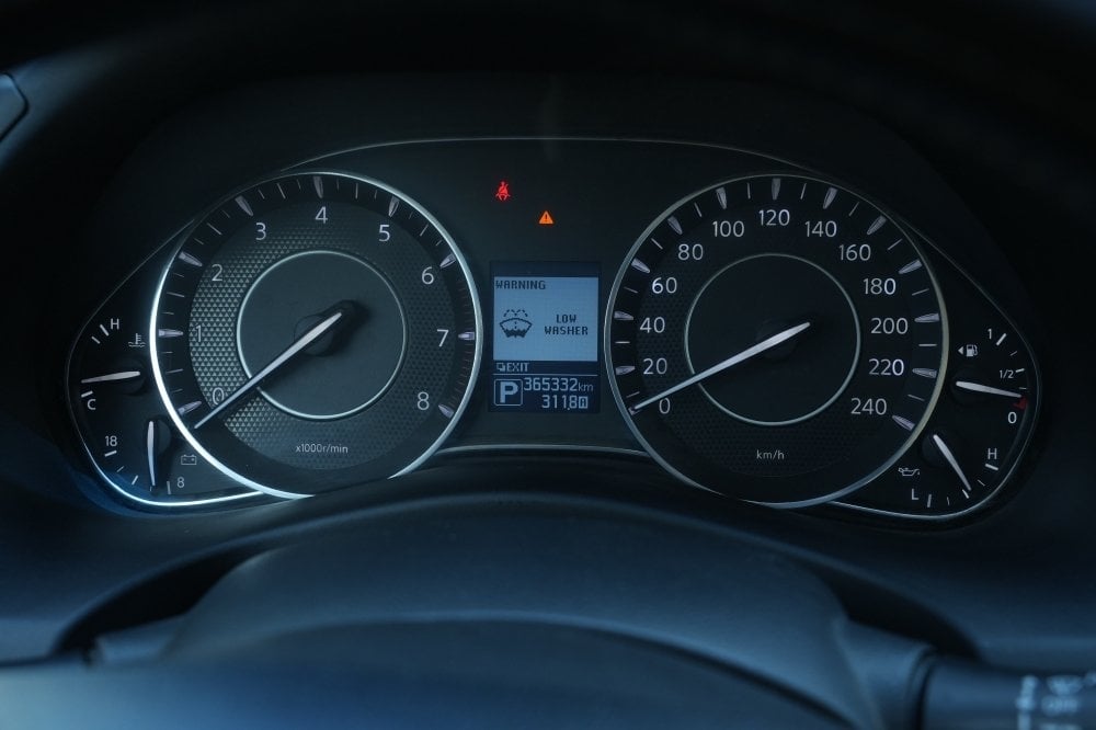 نيسان باترول موديل 2014، Y-15800 - 10