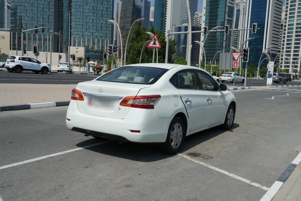 نيسان سينترا موديل 2015، Y-15805 - 6