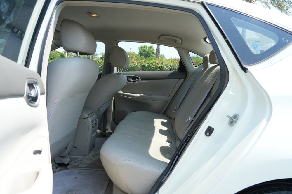 نيسان سينترا موديل 2015، Y-15805 - 7