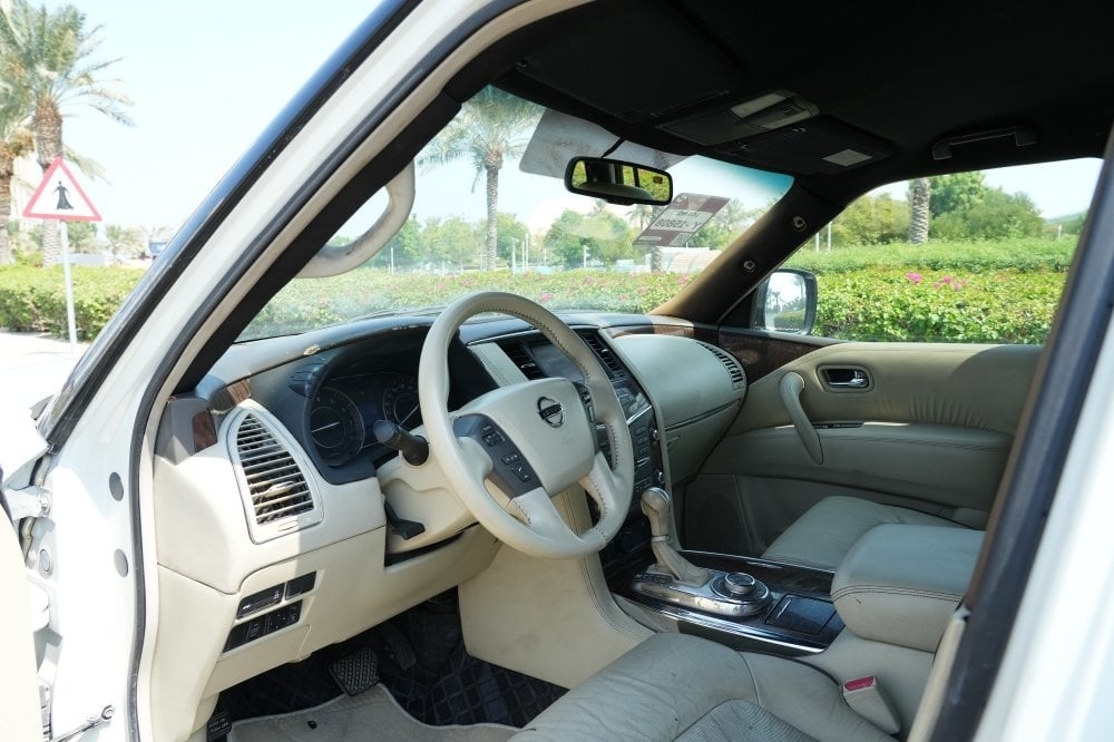 نيسان باترول موديل 2011، Y-15808 - 9