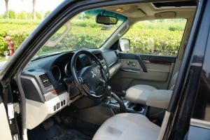 Mitsubishi Pajero Model 2014, Y-15822 - 9