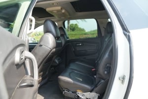 Chevrolet Traverse Model 2011, Y-15823 - 10