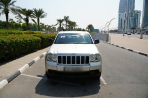 جيب جراند شيروكي موديل 2010، Y-15827 - 4