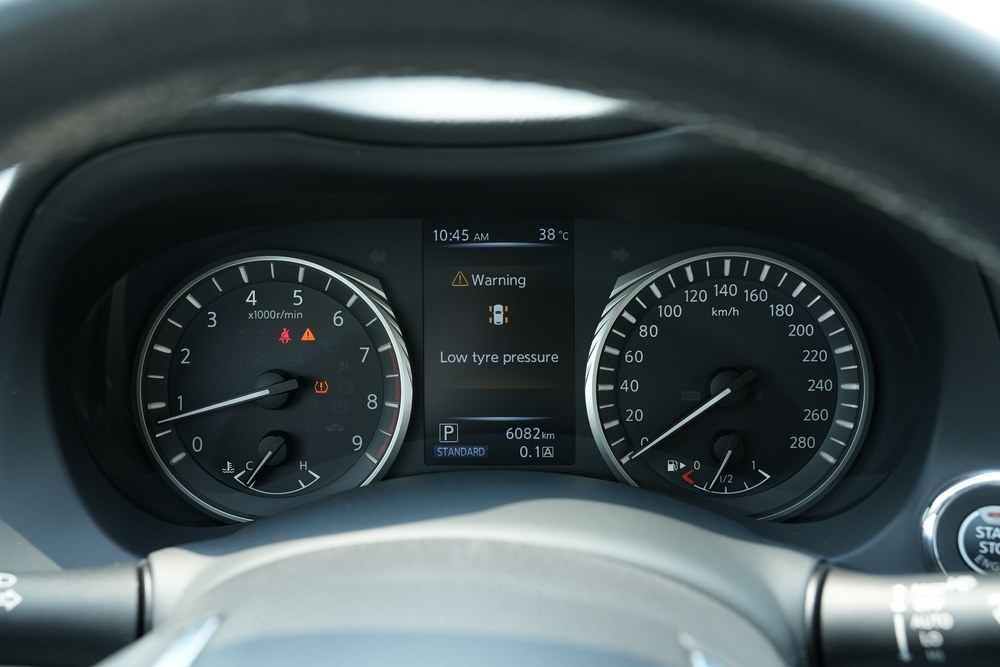 Infiniti Q50 Sedan Model 2024, C-11171 - 10