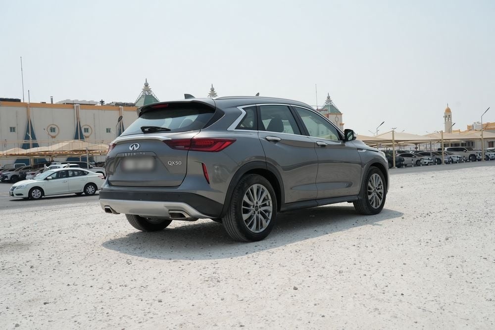 Infiniti Q50 SUV Model 2024, C-11170 - 6