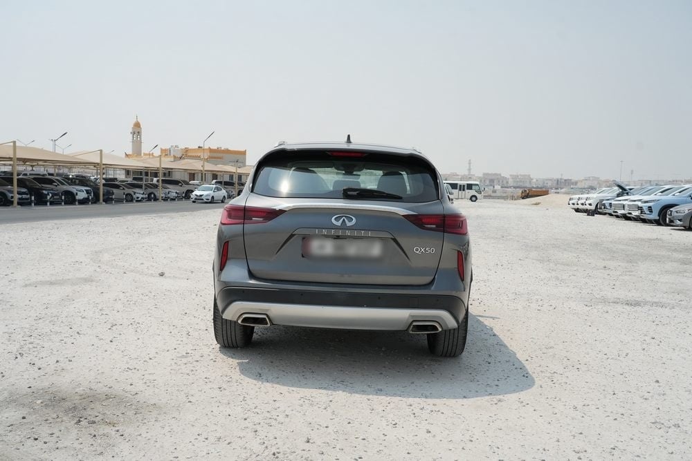 Infiniti Q50 SUV Model 2024, C-11170 - 5