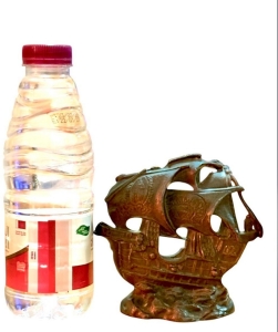 An Antique Santa María Ship Model - 8