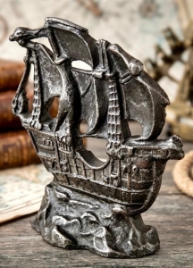 An Antique Santa María Ship Model - 5