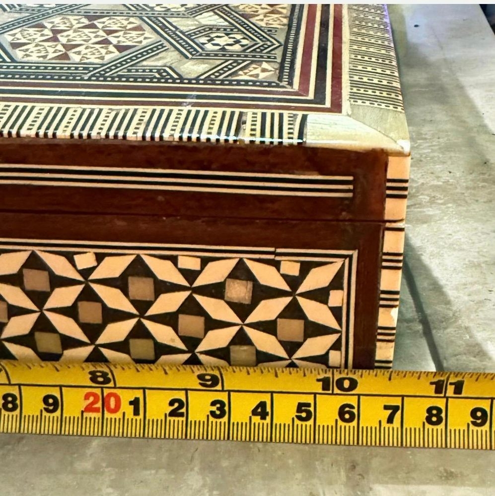A Compact Wooden Box - 7