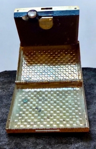 Rare Vintage Travel Alarm Clock - 2