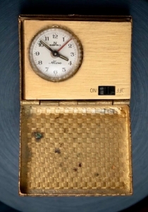 Rare Vintage Travel Alarm Clock - 3