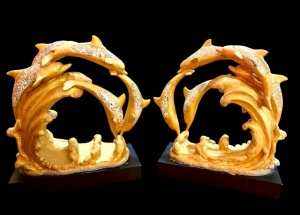 A Complete Creative Sculpture Depicting Dancing Dolphins - 6