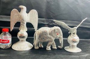 Set of 3 Decorative Metal Sculptures – Eagles and Elephant - 4
