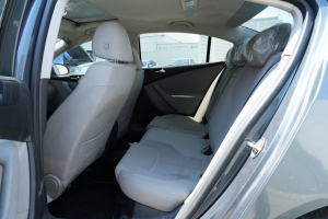فولكس فاجن باسات سيدان موديل 2009، C-11193 - 7