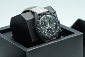 Omega Swatch Watch -2 - 7