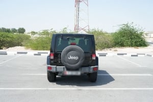 جيب رانجلر إس يو ڤي موديل 2015، C-11214 - 6