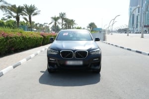 بي إم دبليو X4 30i موديل 2020، Y-15881 - 4