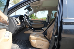 إم جي RX8 موديل 2024، Y-155608 - 8