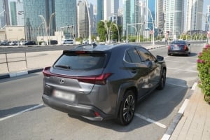 لكزس UX 200 موديل 2023، Y-15898 - 4