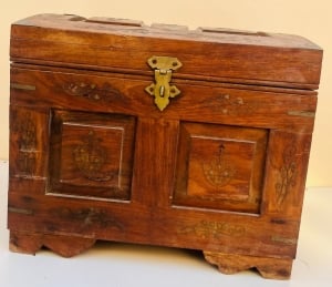 Antique Wooden Chest – “Al-Mubayyat” Style - 4
