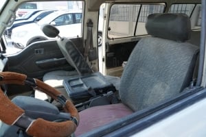 حافلة نيسان أورفان موديل 2001، C-11226 - 7
