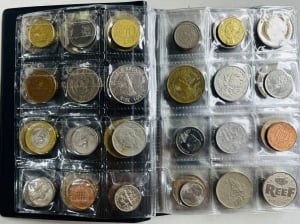 Album of 120 Vintage Coins - 12 - 3
